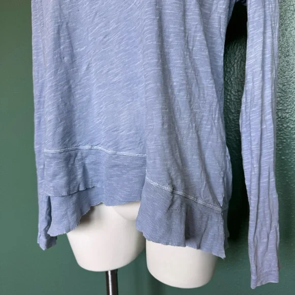 Wilt Made In USA Medium Light Dusty Blue Shirt Long Sleeve Flowy Tiered Top - Picture 3 of 8